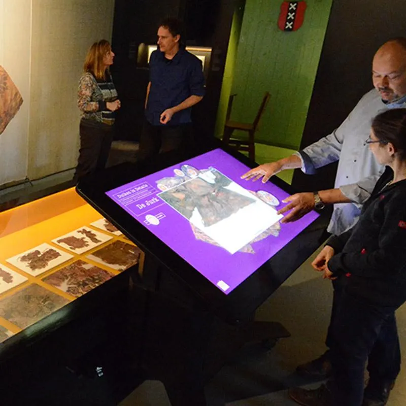 Museum Kaap Skil interactive digital exhibit Omnitapps multi-touch application software case