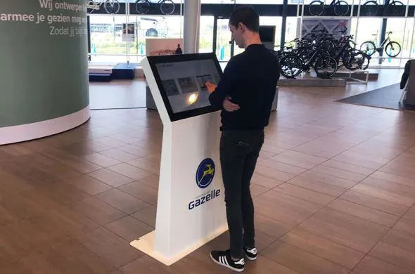 Gazelle puts information kiosks with Omnitapps in its stores